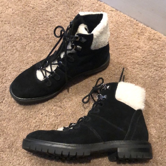 NWOT Women's Marc Fisher Hopee Bootie - Picture 4 of 6